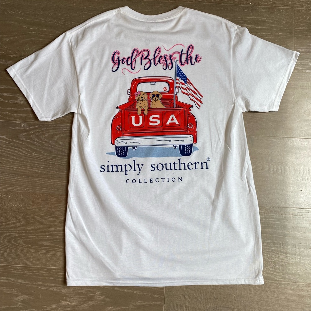 NWT Simply Southern shirt, Adult Medium